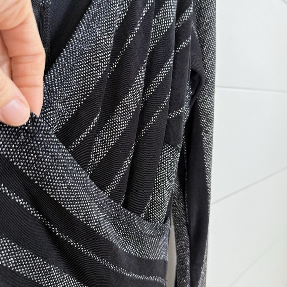 NEW VTG TADASHI Shoji Jersey Maxi Dress Evening Gown Metallic Silver Women Large - Picture 3 of 14